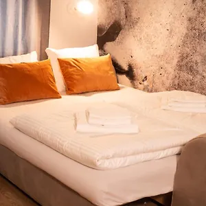 https://urban-apartments.hotels-in-ljubljana.com